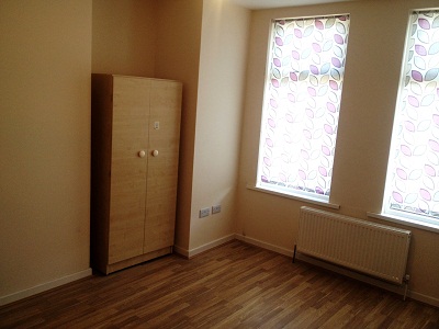 DOUBLE ROOM TO LET IN BRUCE GROVE, LONDON. ALL BILLS INC, EXCEPT ELECTRIC.
